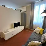 Διαμέρισμα Loggetta 2 *